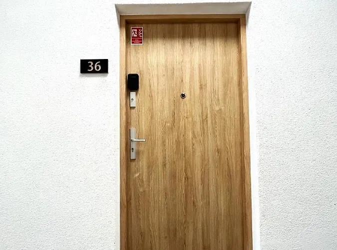 Zarembowicza 36 - Self Check-in 20h - Parking &lift * Βρότσλαβ