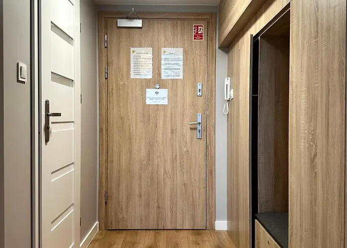 Zarembowicza 36 - Self Check-in 20h - Parking &lift Βρότσλαβ