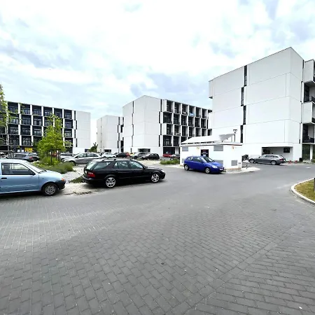 Zarembowicza 36 - Self Check-in 20h - Parking &lift Apartment *