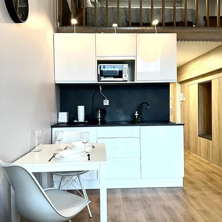 Zarembowicza 36 - Self Check-in 20h - Parking &lift Apartamento Wrocław